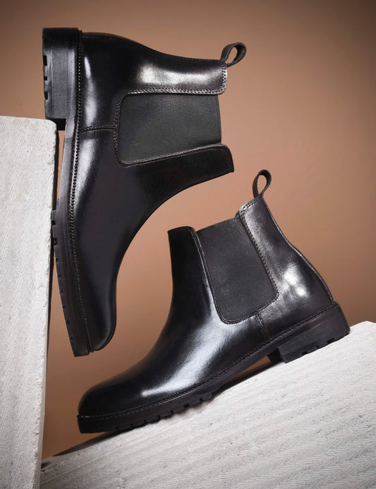 RNK BRONX MIDNIGHT – Black Chelsea Boots for Men in Crust Leather