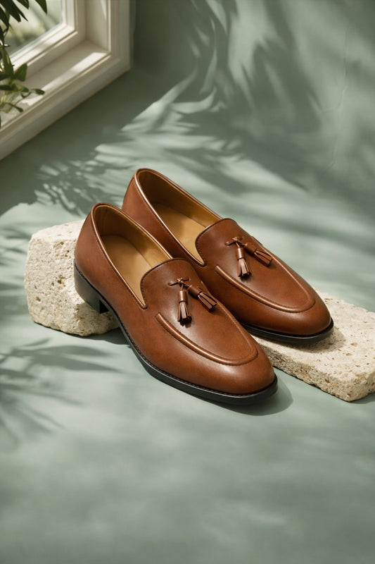 Oscar - Tassel Loafers in Tan