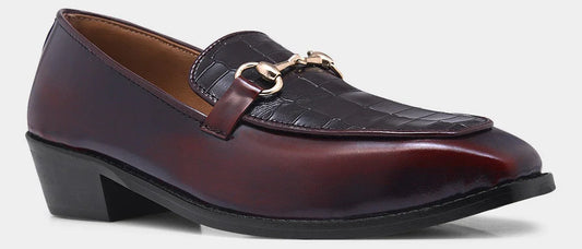 The Timeless Appeal of Vintage Luxury Fashion