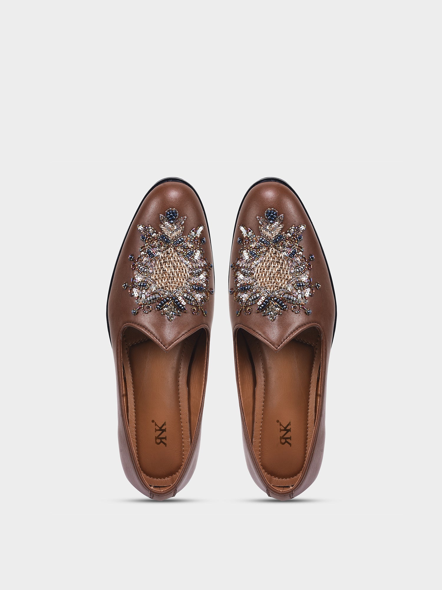 Shahi Zardozi Mojari | Handcrafted Heritage Embroidered Leather Traditional Slip-On for Men
