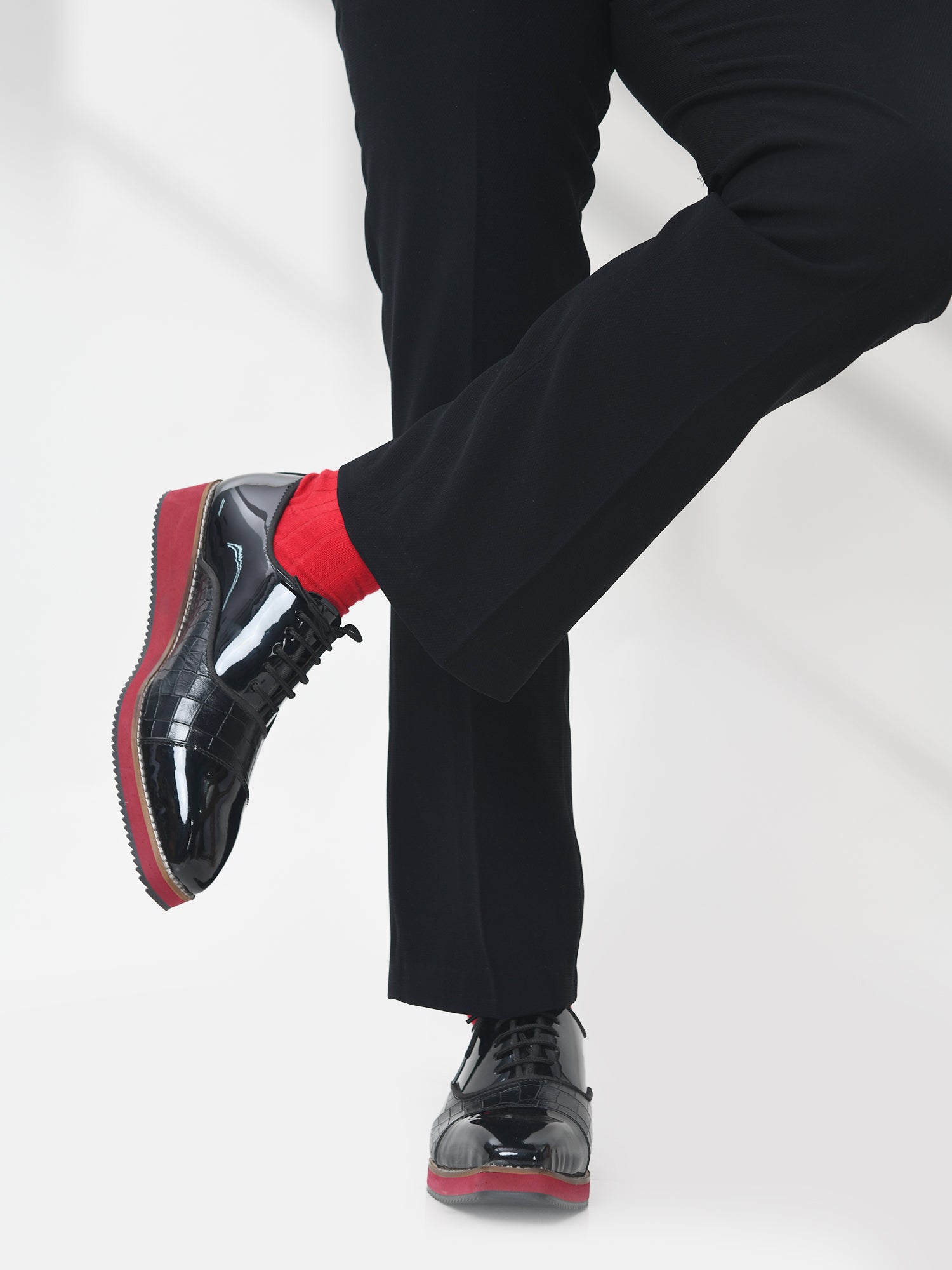 The Redline - Oxford Hybrid in Black Patent & Croc Textured Leather with Red Sole