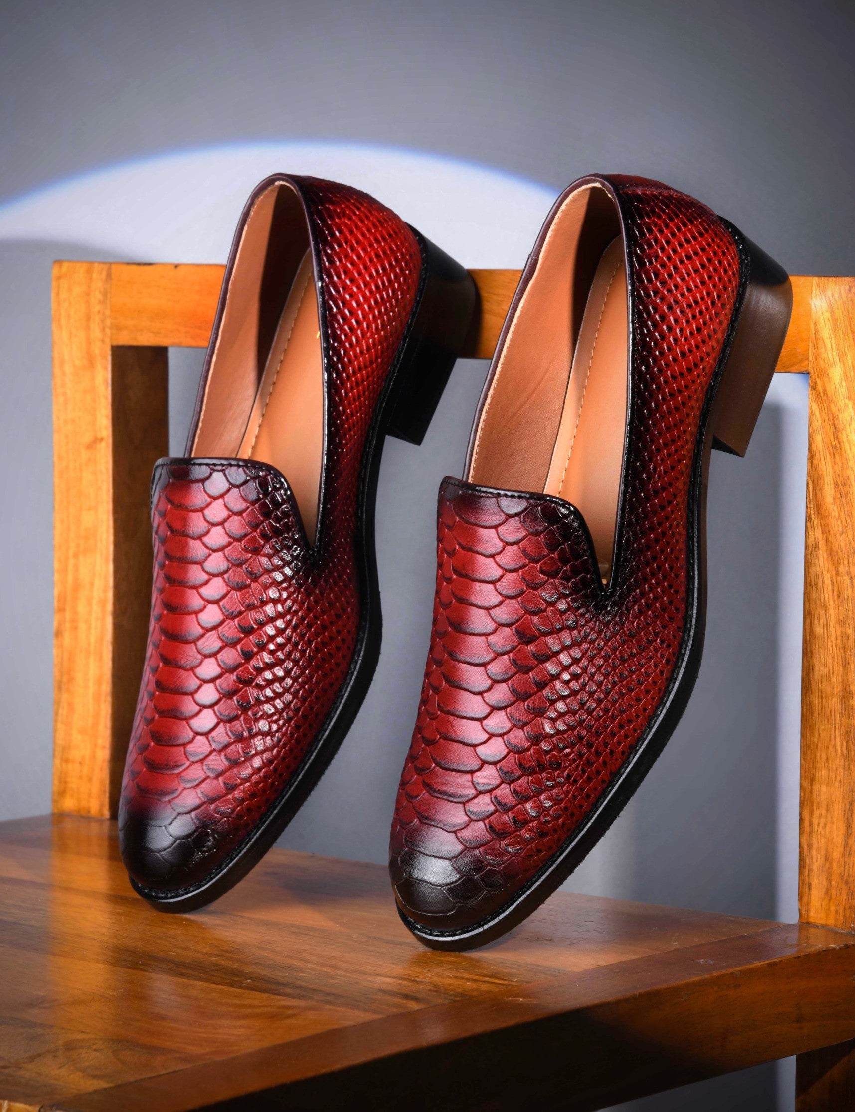 RNK CARMINE – Red Python-Texture Leather Loafers for Men