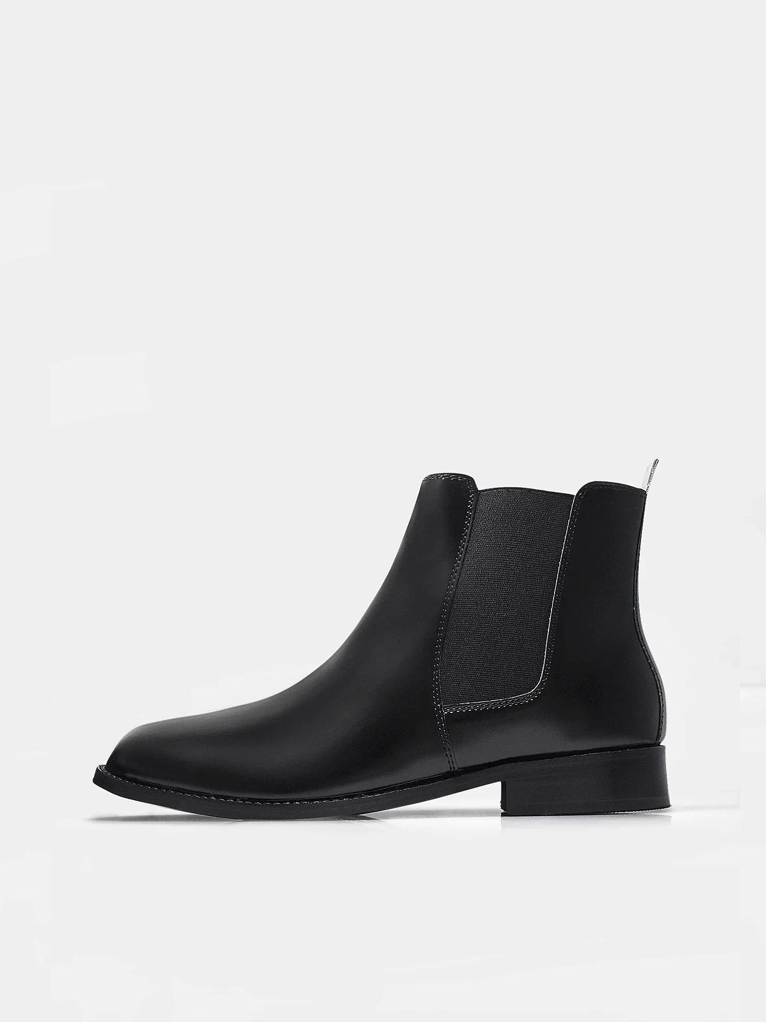 Black Chelsea boots with side elastic and mid heel
