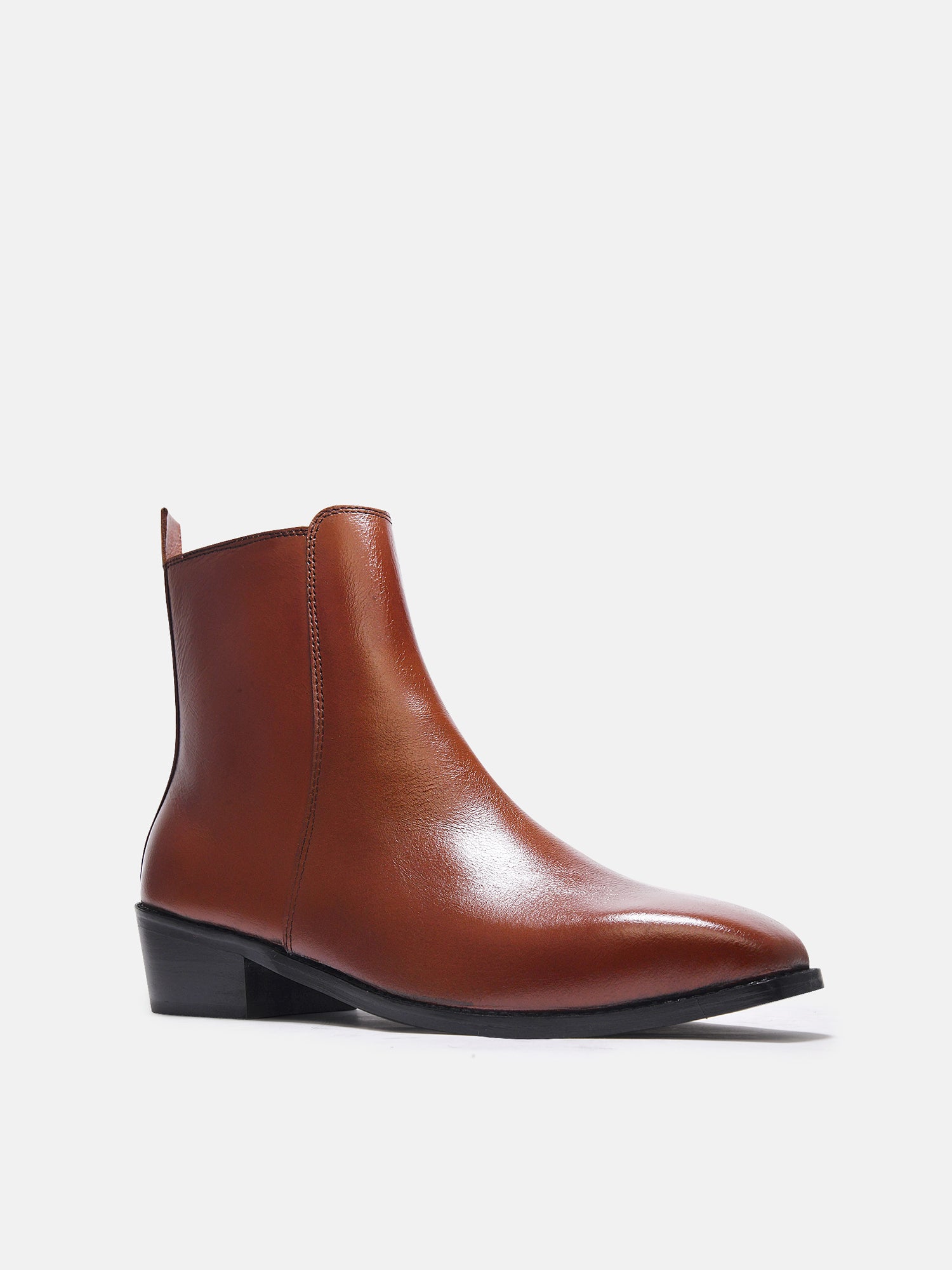 A men's side zip leather boot with a tan finish and a cuban heel.