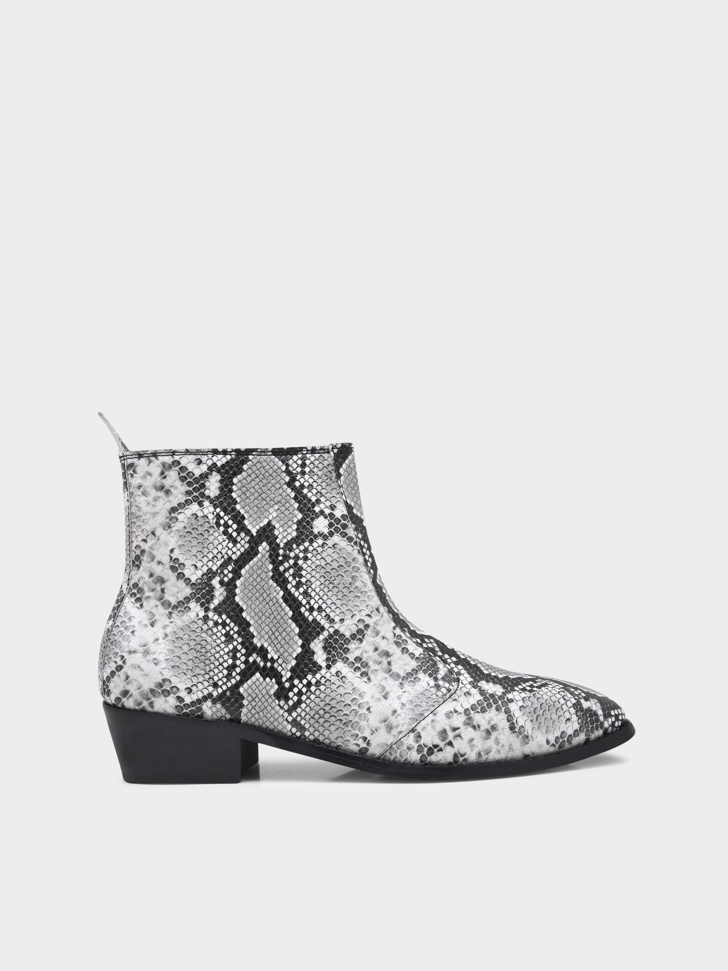 A pair of black and white snake printed leather boot with square toe and a black colour Cuban heel