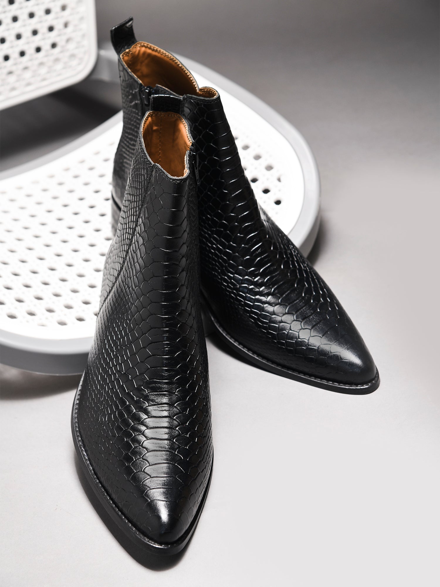 Luxury black crocodile-embossed Chelsea boots for men - Venom Croco by RNK Luxe