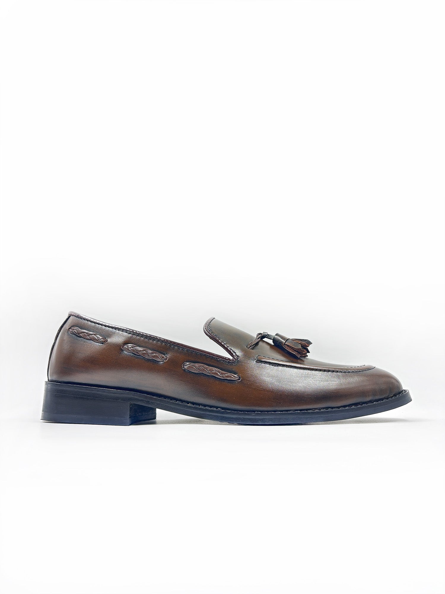 RNK Luxe Nomade – Premium brown leather tassel loafers for men with a hand-burnished finish, handcrafted for timeless style and luxury comfort.