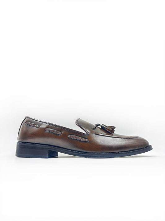 RNK Luxe Nomade – Premium brown leather tassel loafers for men with a hand-burnished finish, handcrafted for timeless style and luxury comfort.